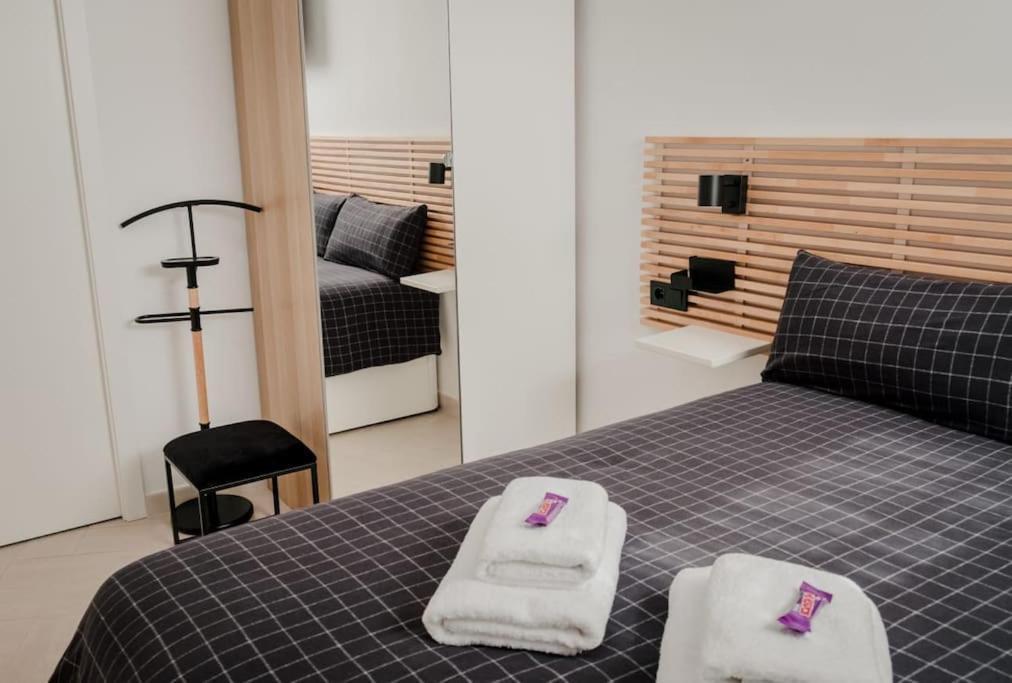 Compleet En Modern Appartement In Het Authentieke Stadshart Villajoyosa Buitenkant foto