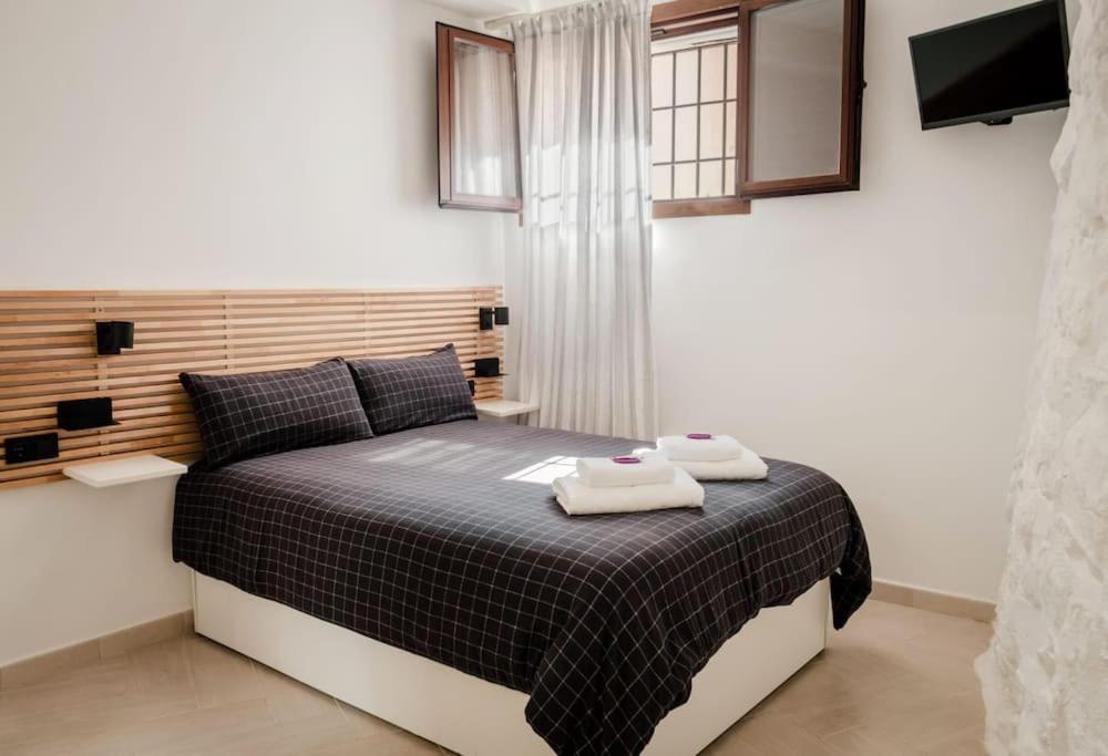 Compleet En Modern Appartement In Het Authentieke Stadshart Villajoyosa Buitenkant foto